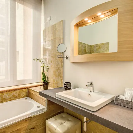 ホテル In Veneto ローマ