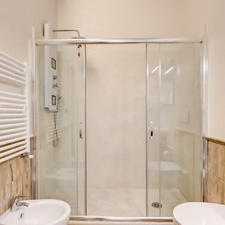 In Veneto 2* ローマ