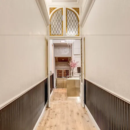 In Veneto 2* ローマ