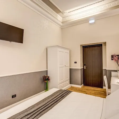 In Veneto 2* ローマ